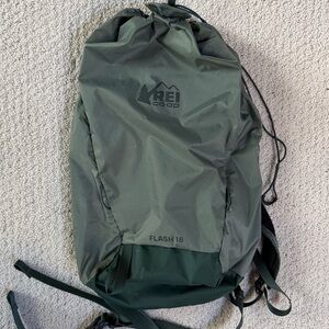 REI Olive Green Flash18 Backpack